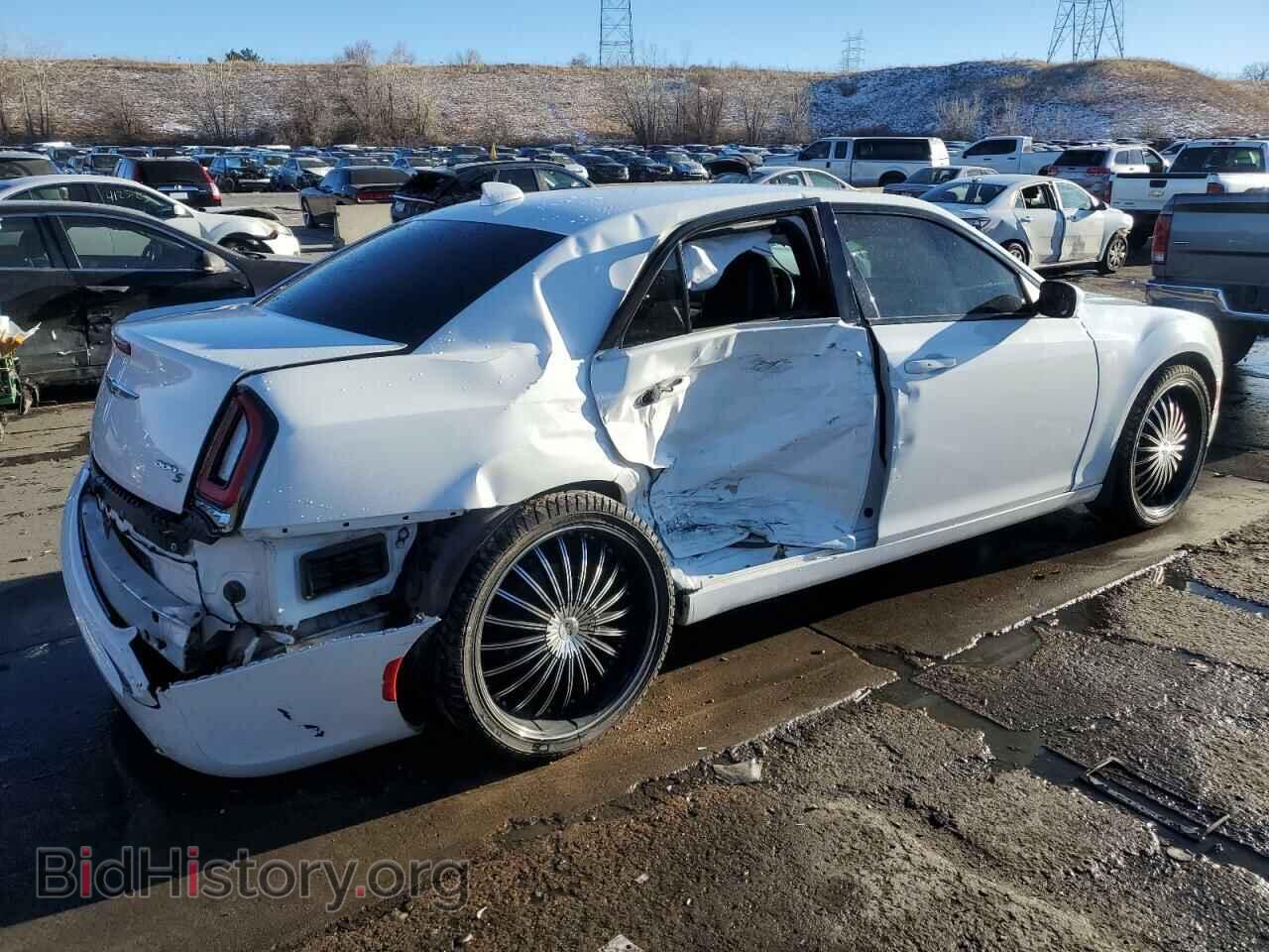 2015 CHRYSLER 300 - VIN: 2C3CCAGG5FH808852 - Фото 3