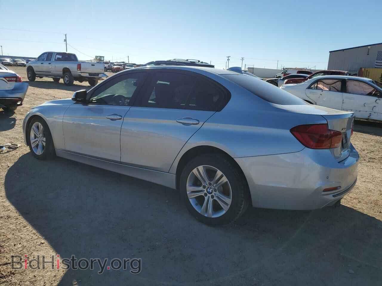 2016 BMW 3 SERIES - VIN: WBA8E3G50GNU04840 - Фото 2