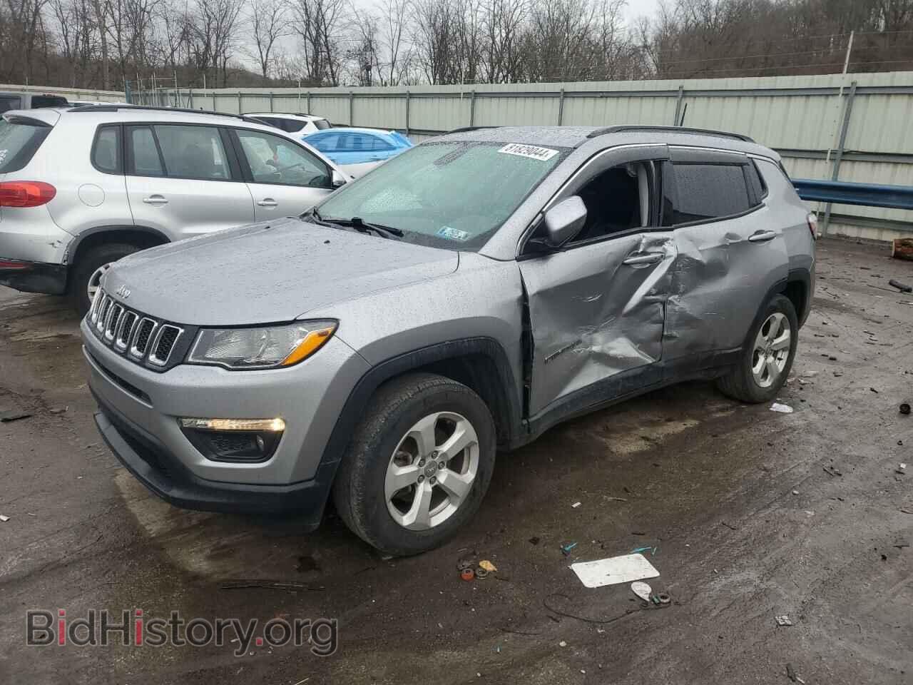 Photo 3C4NJDBB8JT480124 - JEEP COMPASS 2018