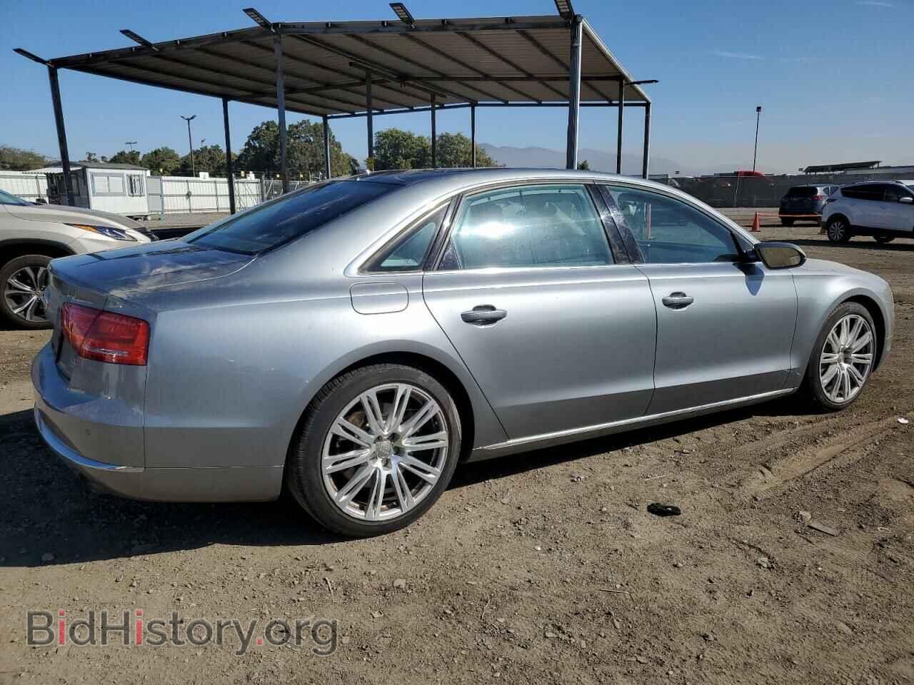 2011 AUDI A8 - VIN: WAURVAFD6BN027053 - Фото 3