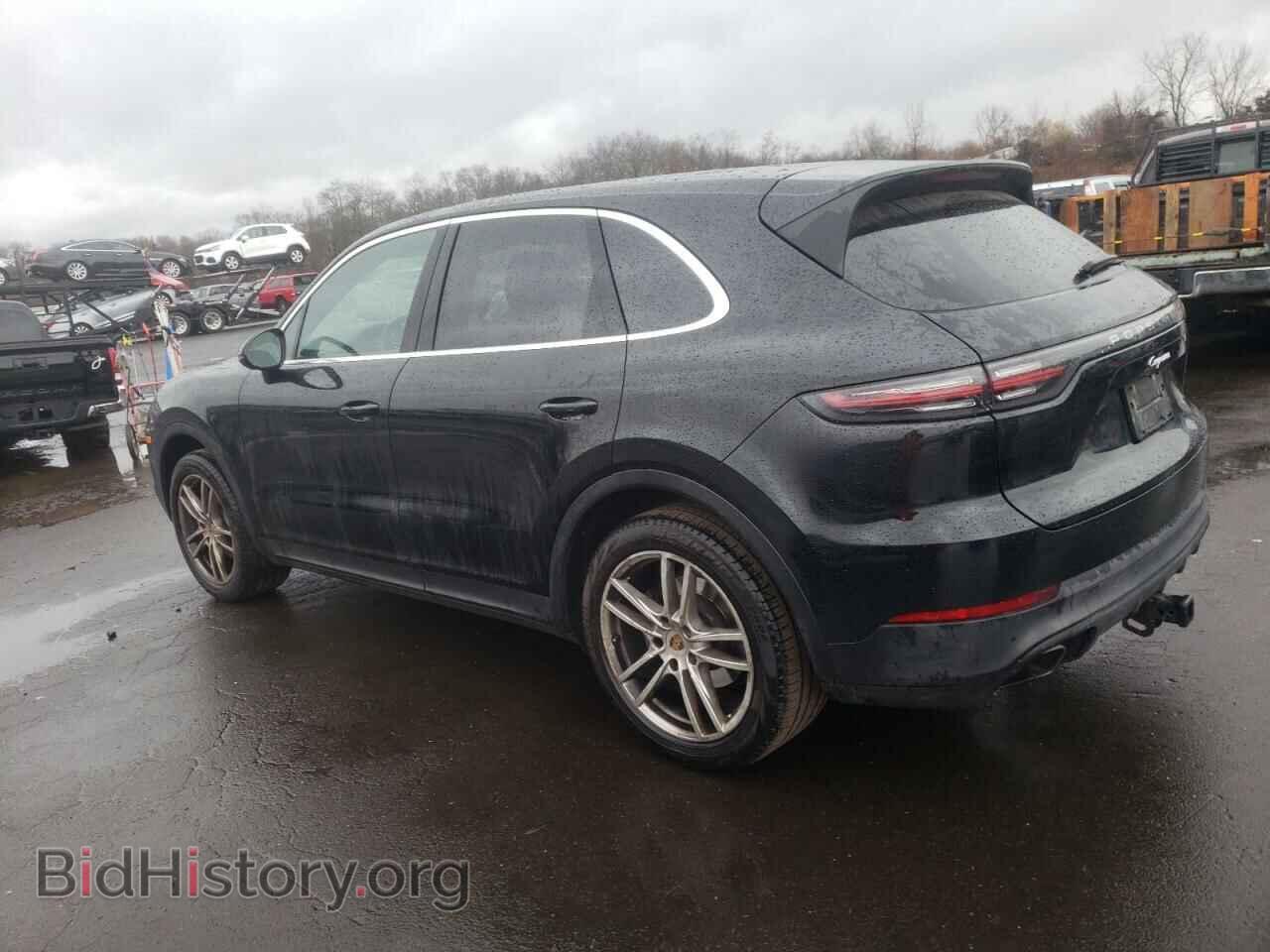 2020 PORSCHE CAYENNE - VIN: WP1AA2AY0LDA08922 - Photo 2