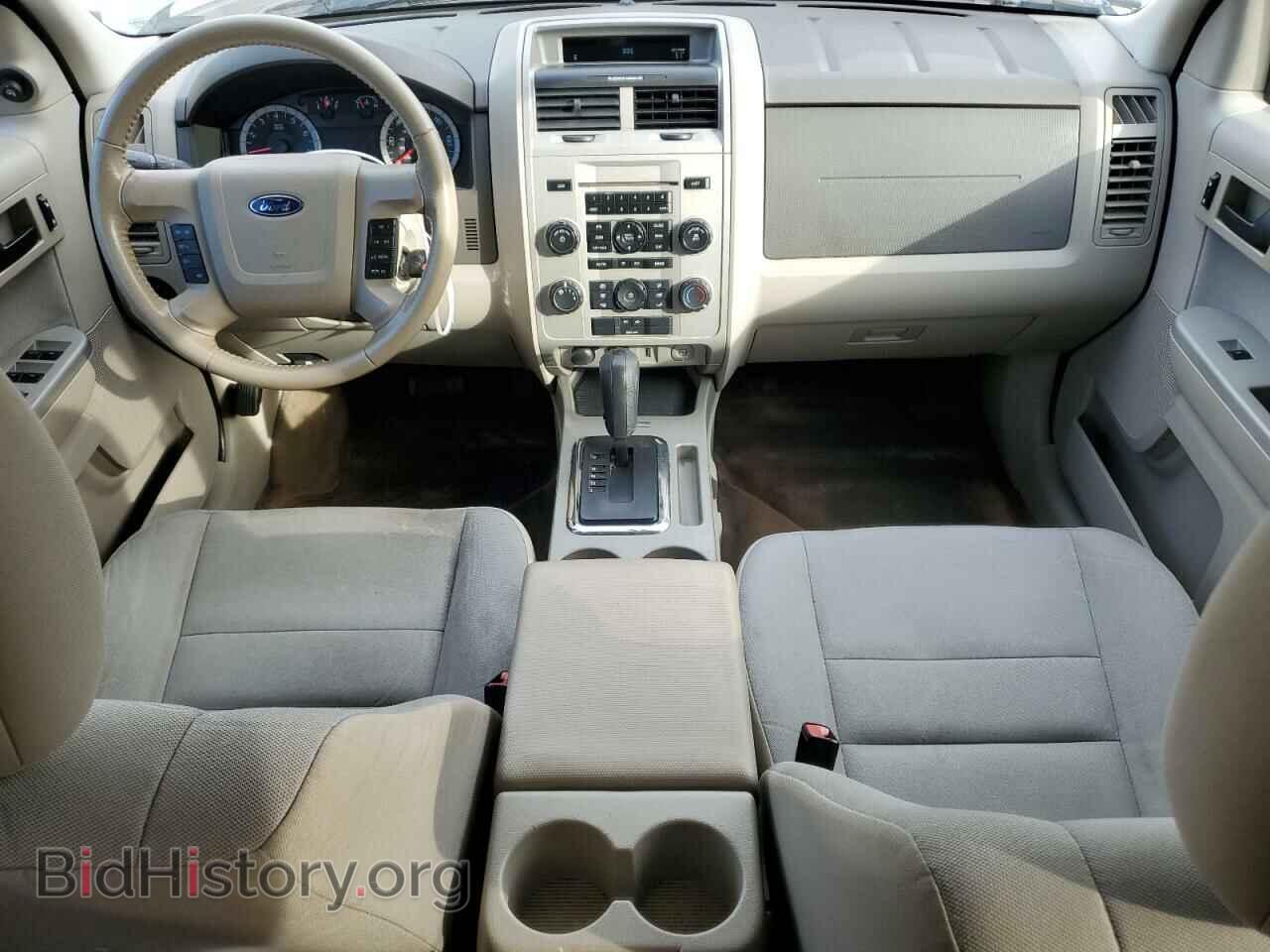2011 FORD ESCAPE - VIN: 1FMCU0D76BKA47464 - Фото 8