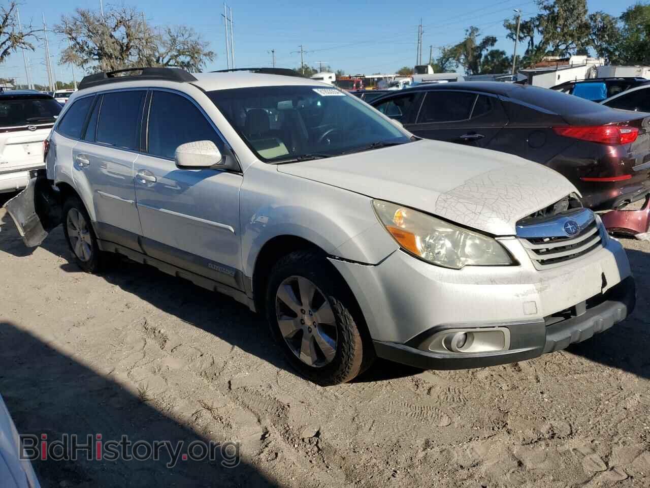 2011 SUBARU OUTBACK - VIN: 4S4BRBCC1B3385629 - Фото 4