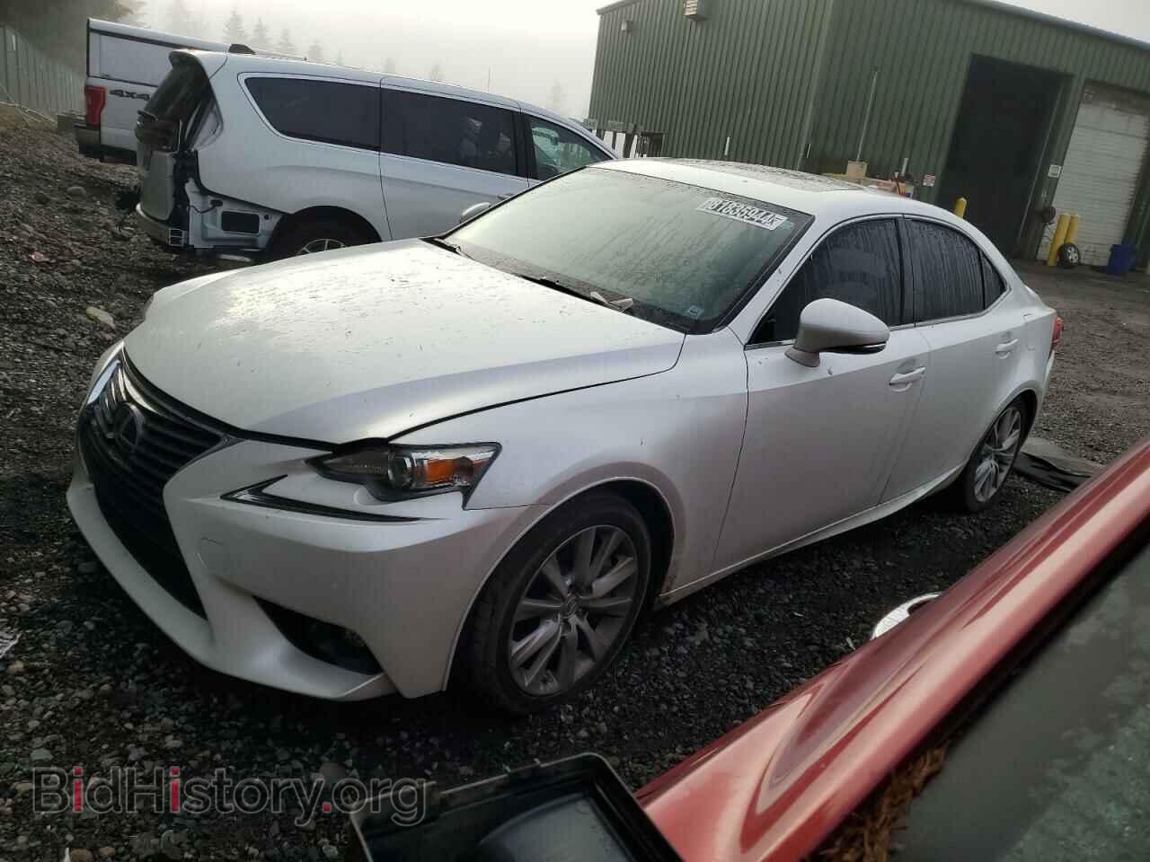 Photo JTHBA1D25G5034633 - LEXUS IS 2016
