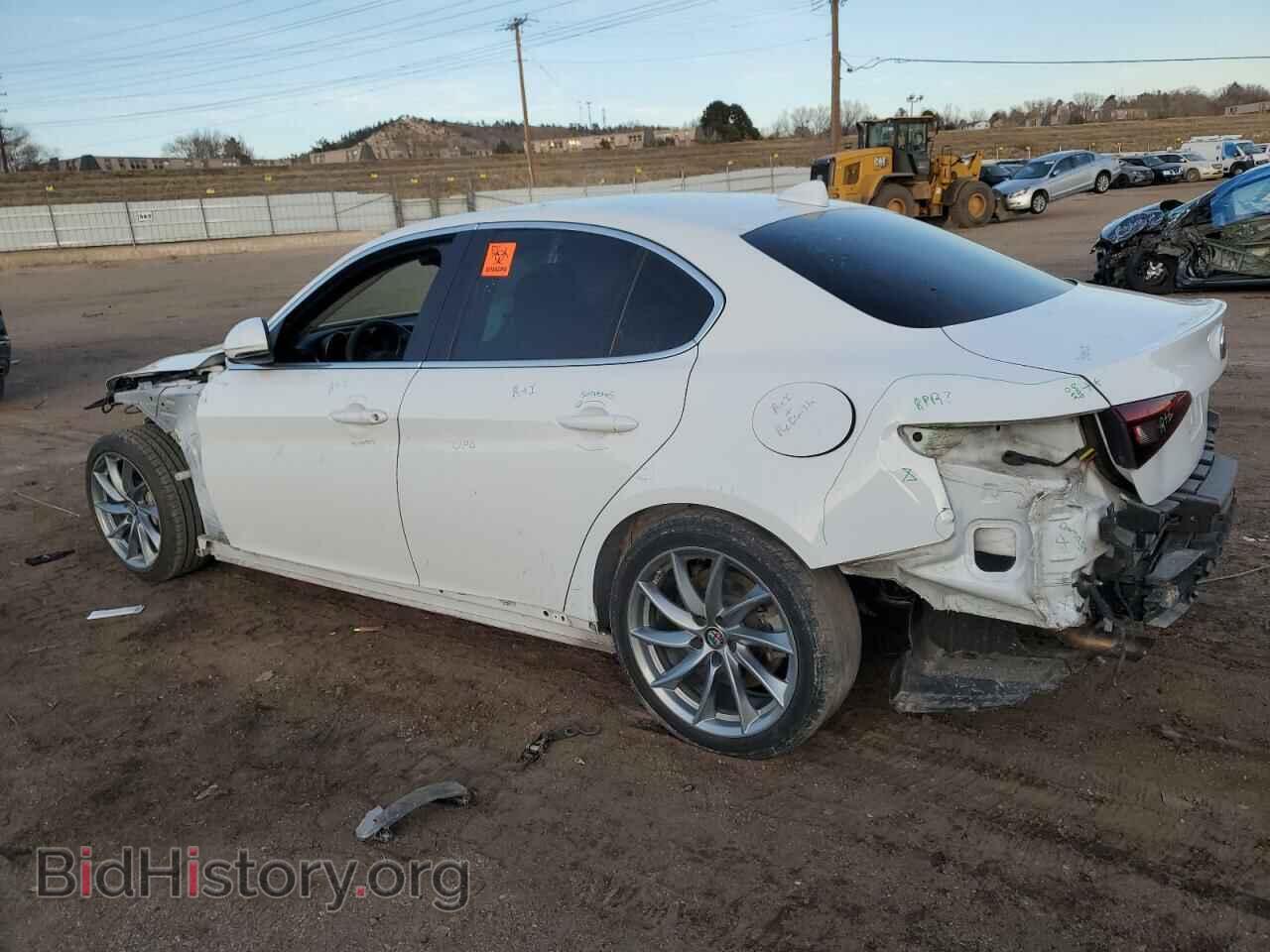 2017 ALFA ROMEO GIULIA - VIN: ZARFAEBN0H7551521 - Фото 2