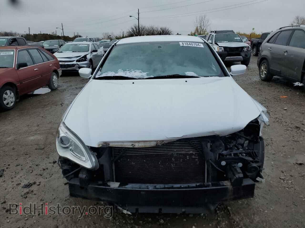 2012 CHRYSLER 200 - VIN: 1C3CCBAG5CN316422 - Фото 5