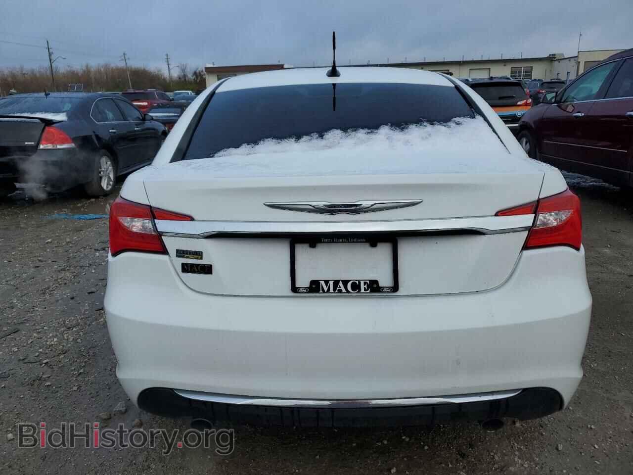 2012 CHRYSLER 200 - VIN: 1C3CCBAG5CN316422 - Фото 6