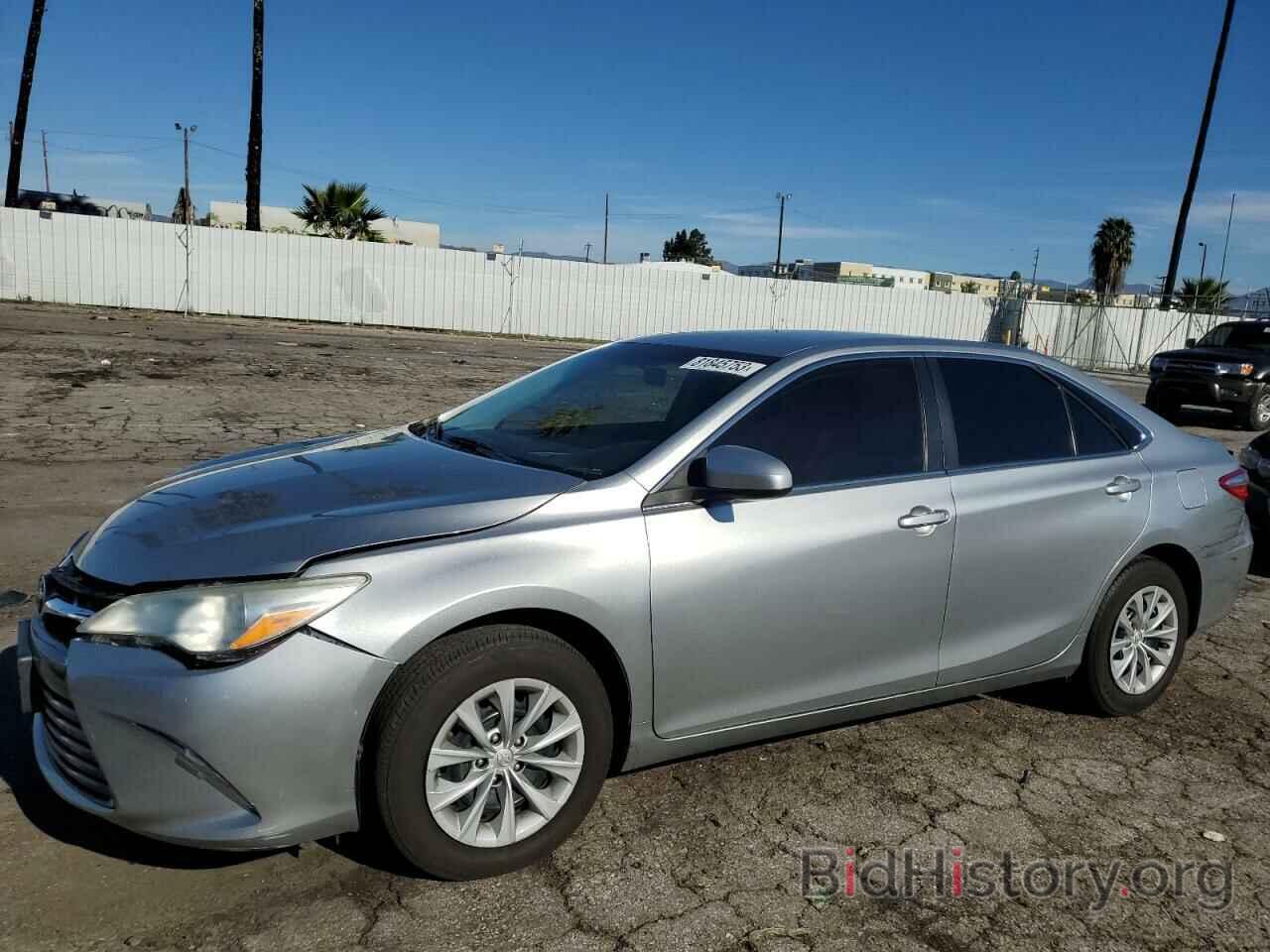 Photo 4T1BF1FK0HU808516 - TOYOTA CAMRY 2017