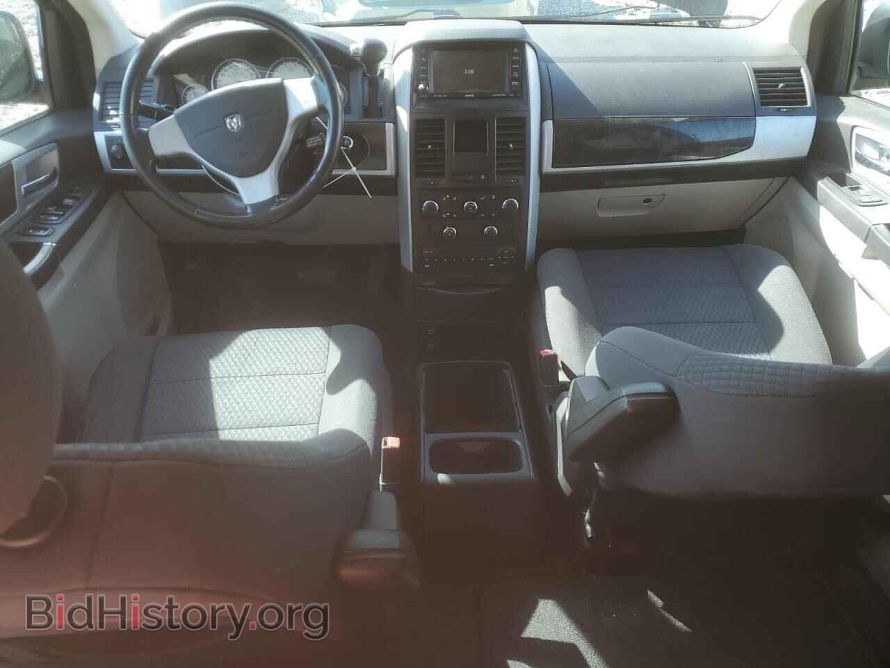 2010 DODGE CARAVAN - VIN: 2D4RN5D13AR145441 - Фото 8