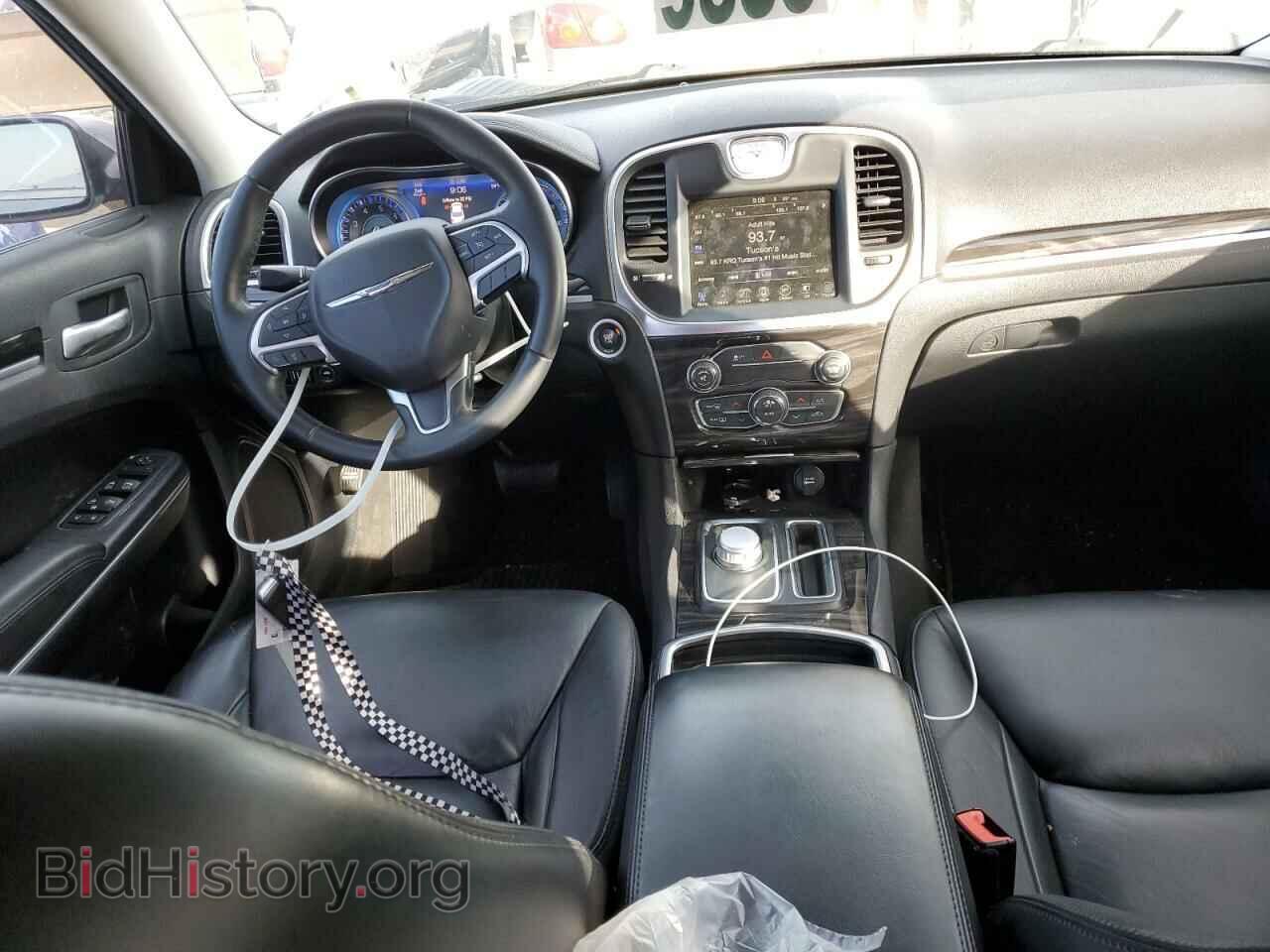 2015 CHRYSLER 300 - VIN: 2C3CCAAG5FH932001 - Фото 8
