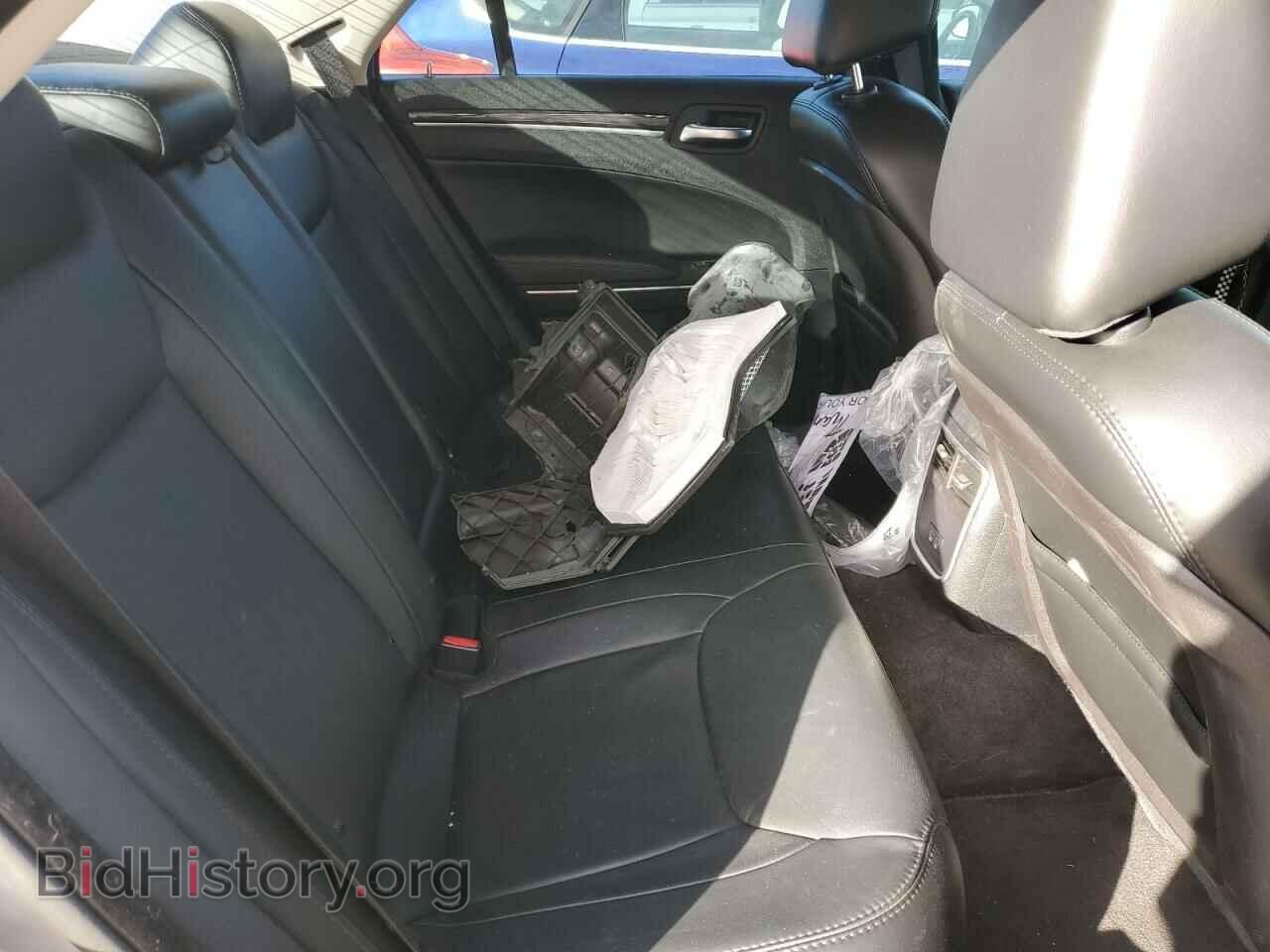 2015 CHRYSLER 300 - VIN: 2C3CCAAG5FH932001 - Фото 10