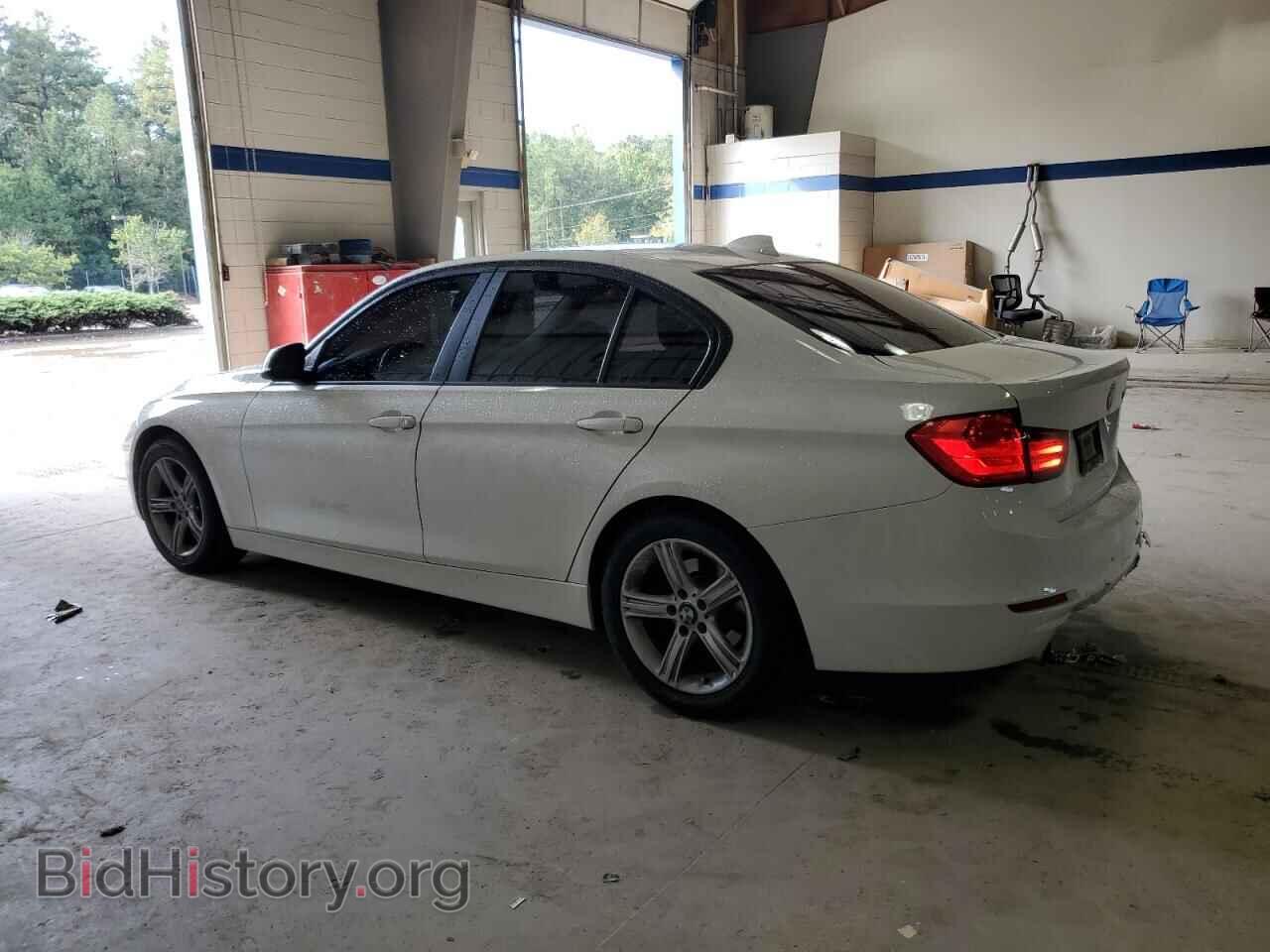 2013 BMW 3 SERIES - VIN: WBA3B1C55DF461554 - Фото 2