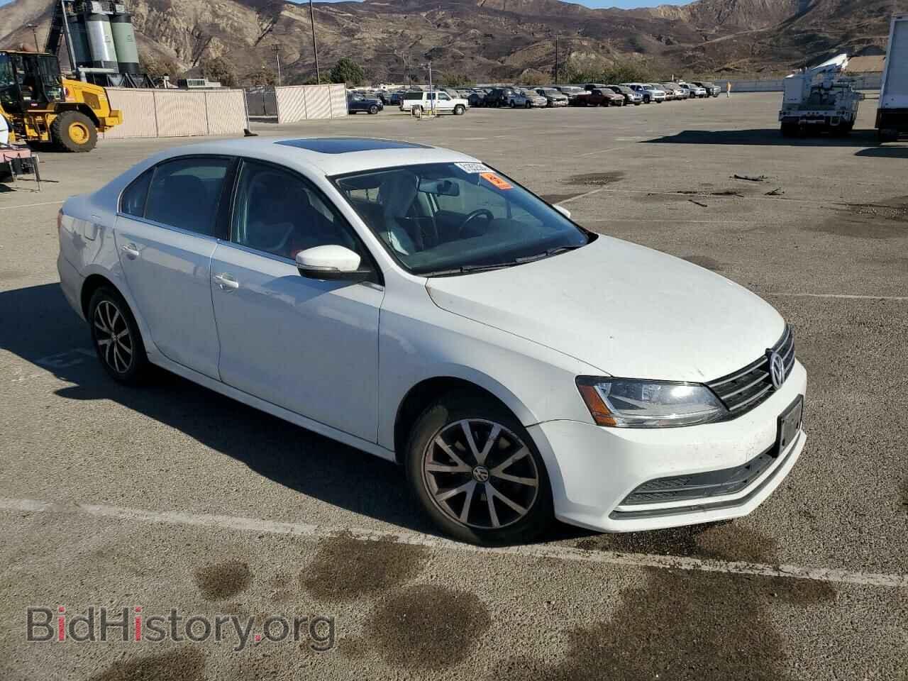 2017 VOLKSWAGEN JETTA - VIN: 3VWDB7AJXHM267633 - Фото 4