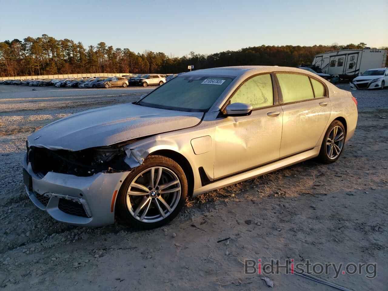 Photo WBA7J2C56JG938282 - BMW 7 SERIES 2018