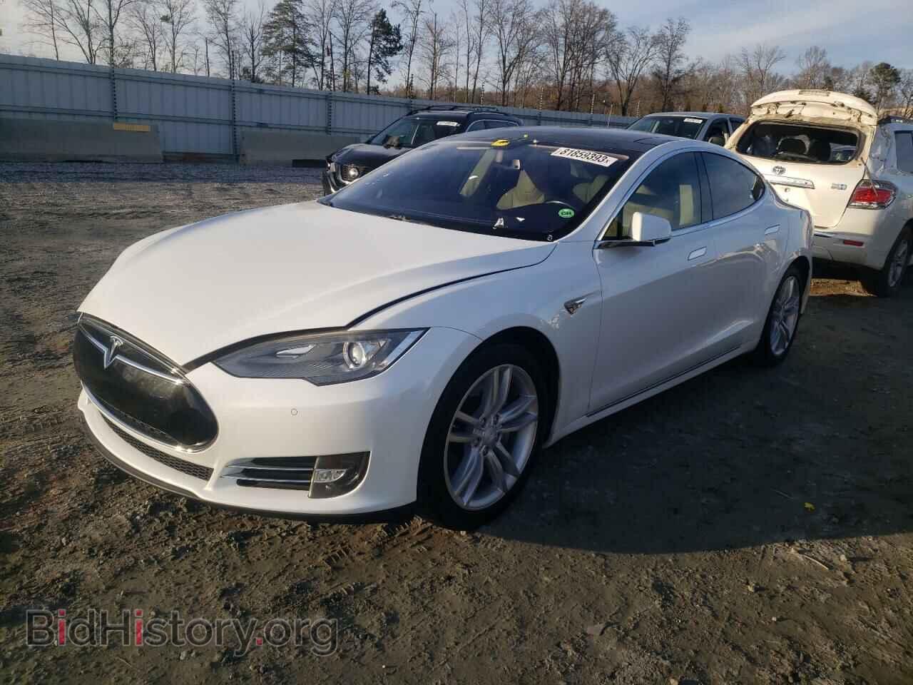 Фотография 5YJSA1CN3DFP26252 - TESLA MODEL S 2013