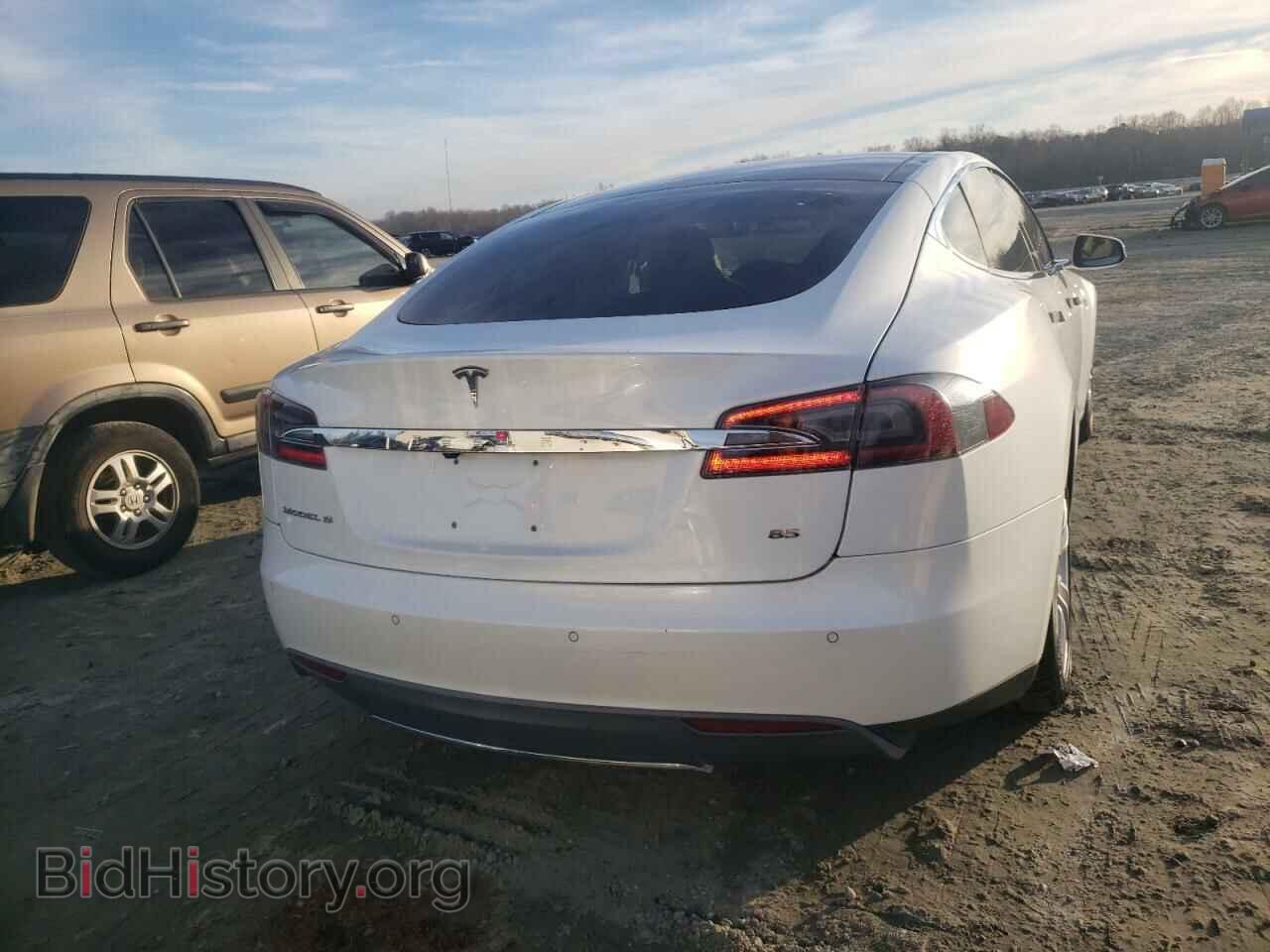 2013 TESLA MODEL S - VIN: 5YJSA1CN3DFP26252 - Фото 6