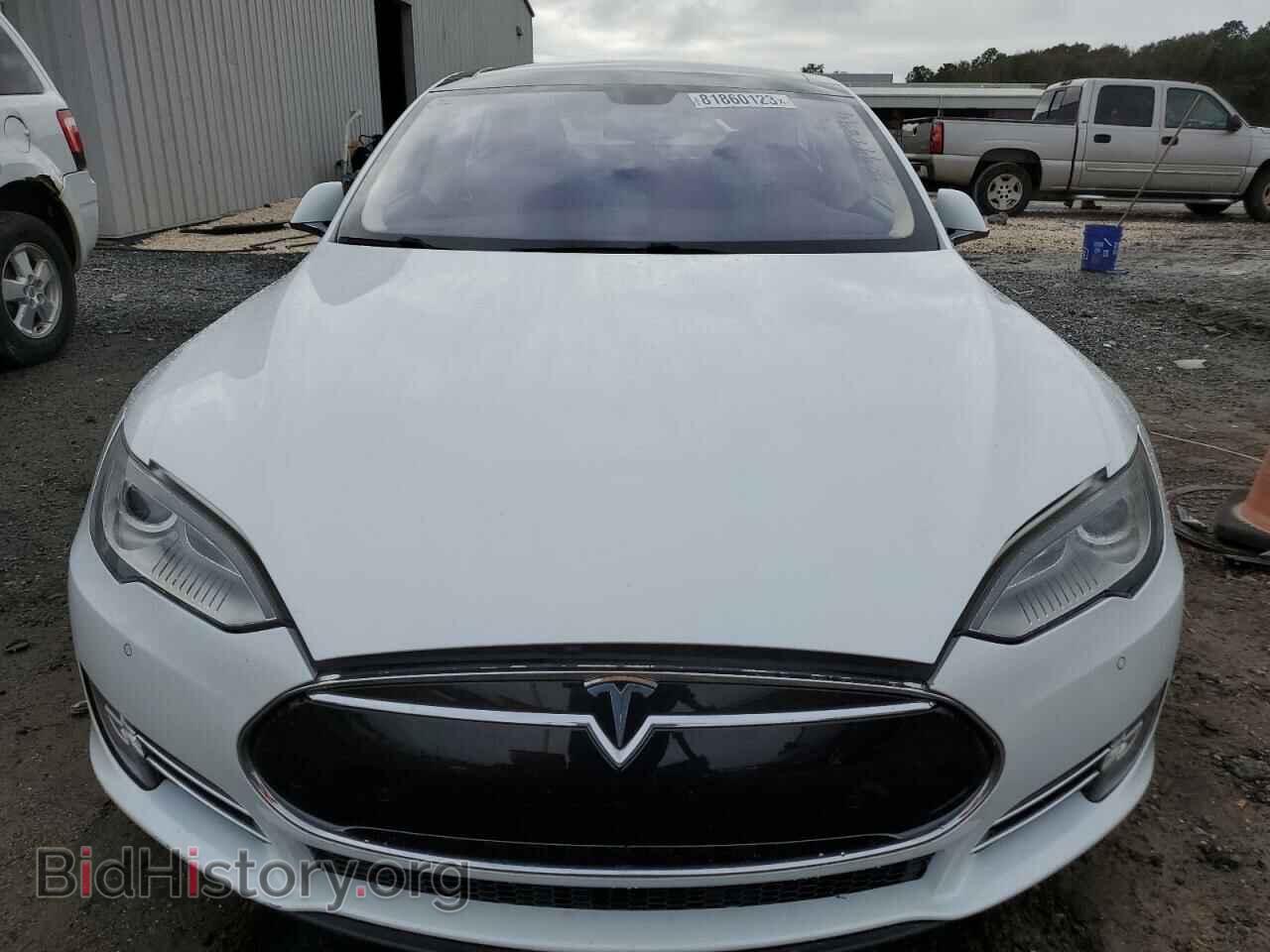2014 TESLA MODEL S - VIN: 5YJSA1H1XEFP40902 - Фото 5