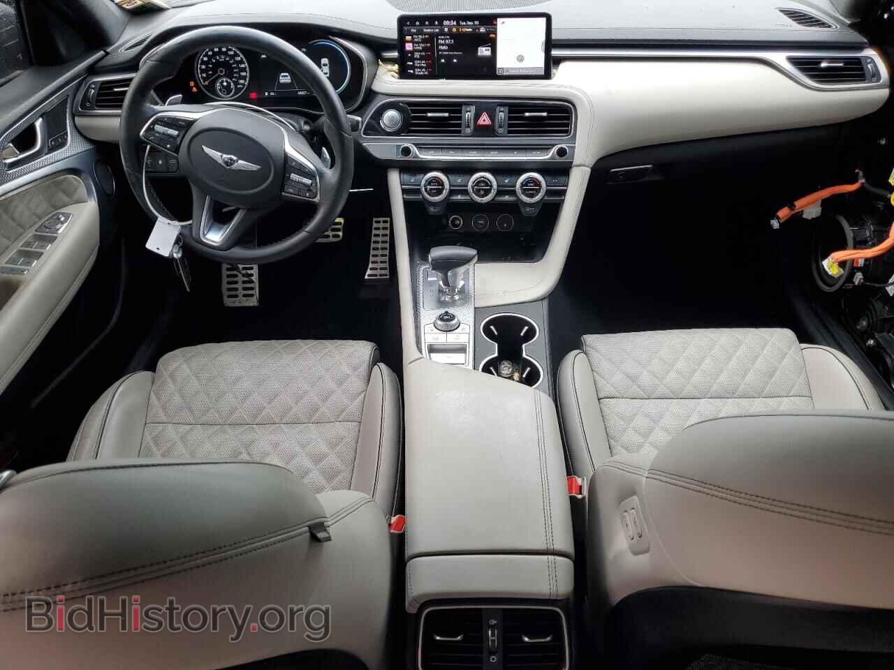 2022 GENESIS G70 BASE - VIN: KMTG54TE4NU082993 - Photo 8