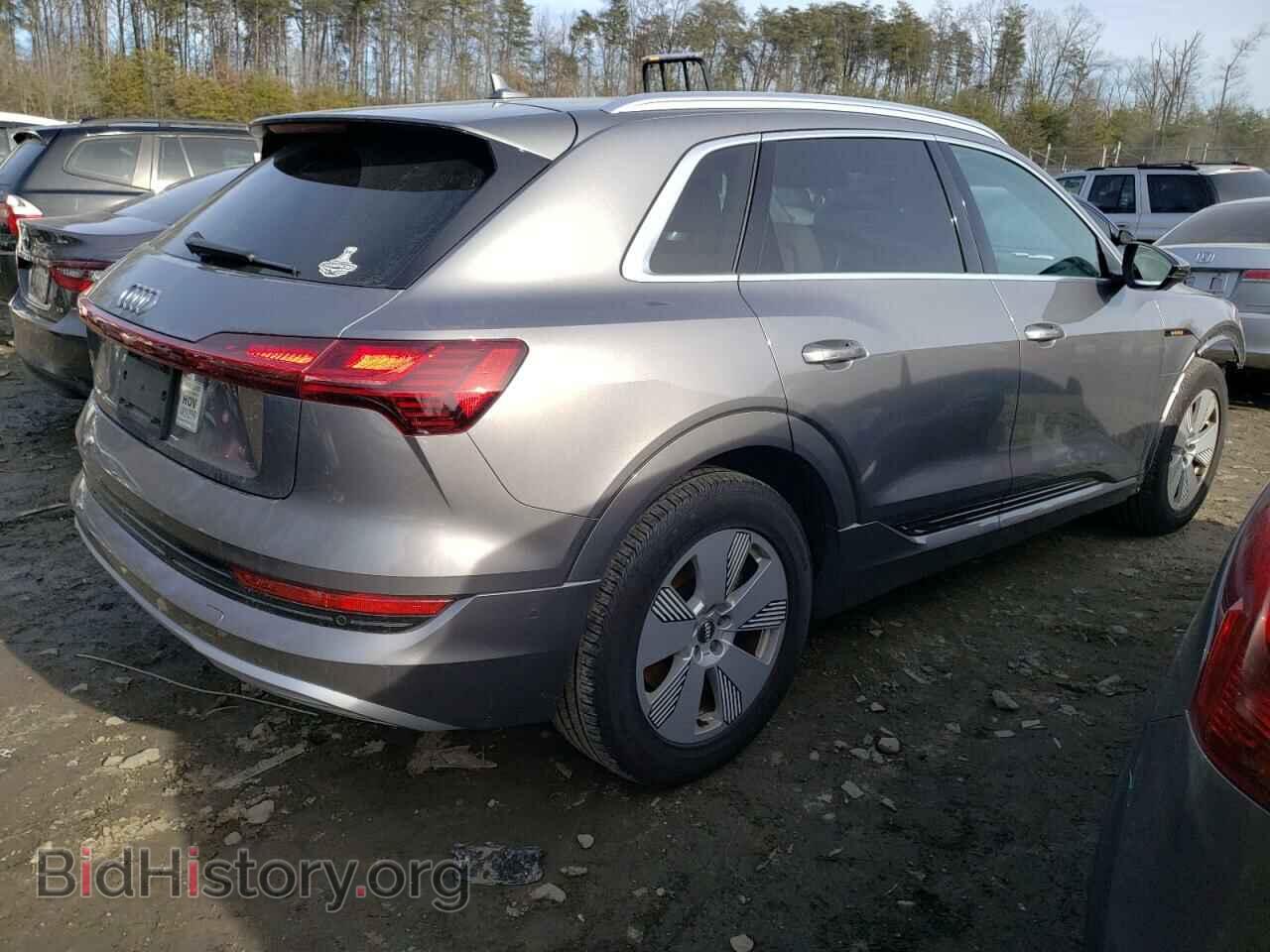 2019 AUDI E-TRON - VIN: WA1VAAGE1KB015005 - Фото 3