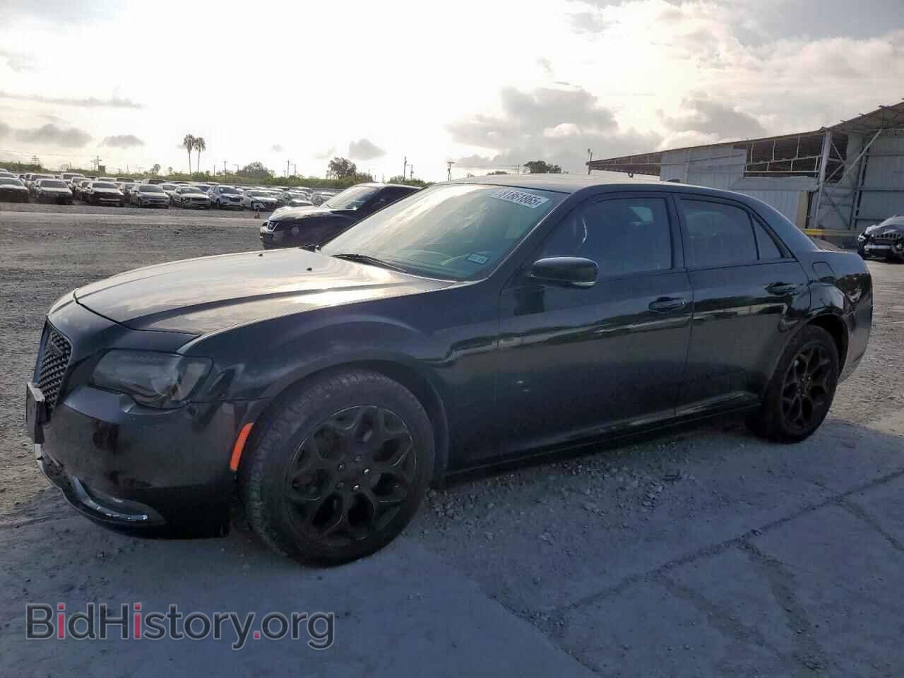 Фотография 2C3CCAGG7JH321192 - CHRYSLER 300 2018