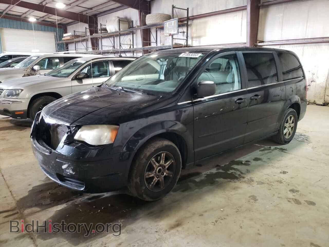 Photo 2A4RR2D18AR391475 - CHRYSLER MINIVAN 2010