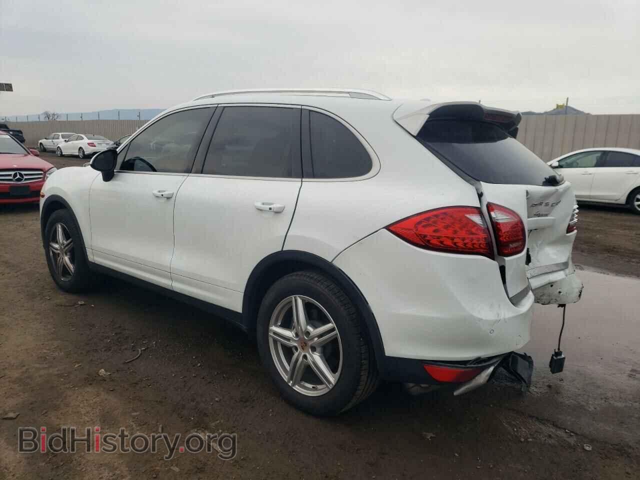 2014 PORSCHE CAYENNE - VIN: WP1AA2A24ELA90982 - Фото 2