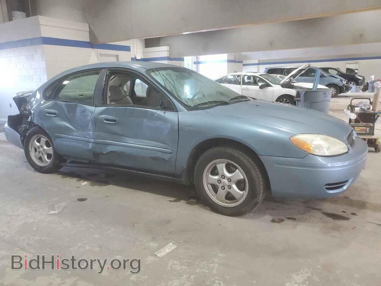 2005 FORD TAURUS - VIN: 1FAFP53255A141363 - Фото 4