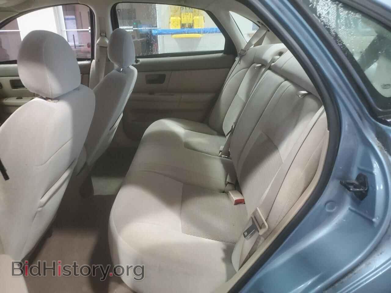 2005 FORD TAURUS - VIN: 1FAFP53255A141363 - Фото 10