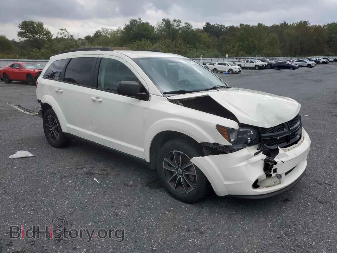 2018 DODGE JOURNEY - VIN: 3C4PDCAB4JT236787 - Фото 4