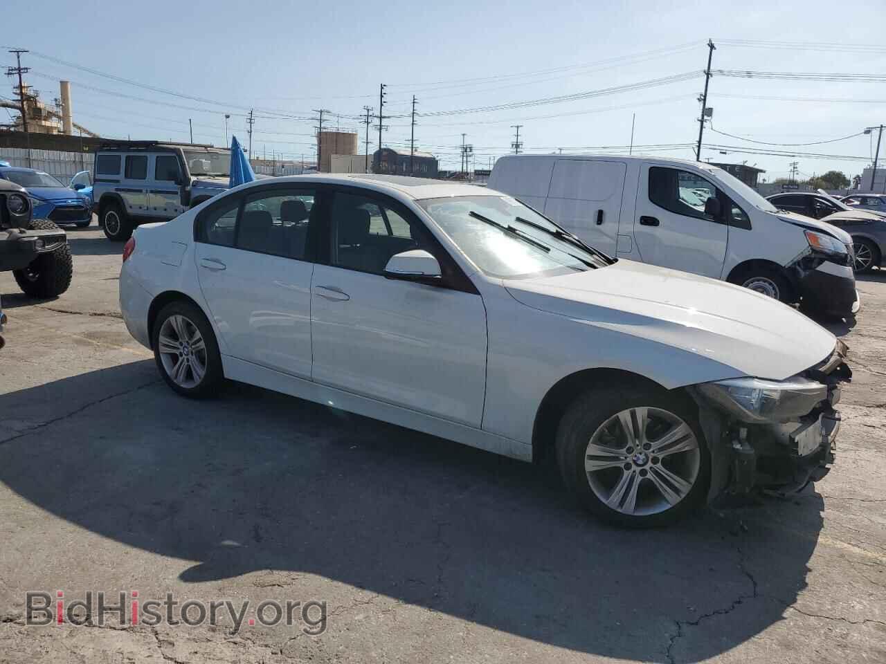 2016 BMW 3 SERIES - VIN: WBA8E9G53GNT42837 - Фото 4