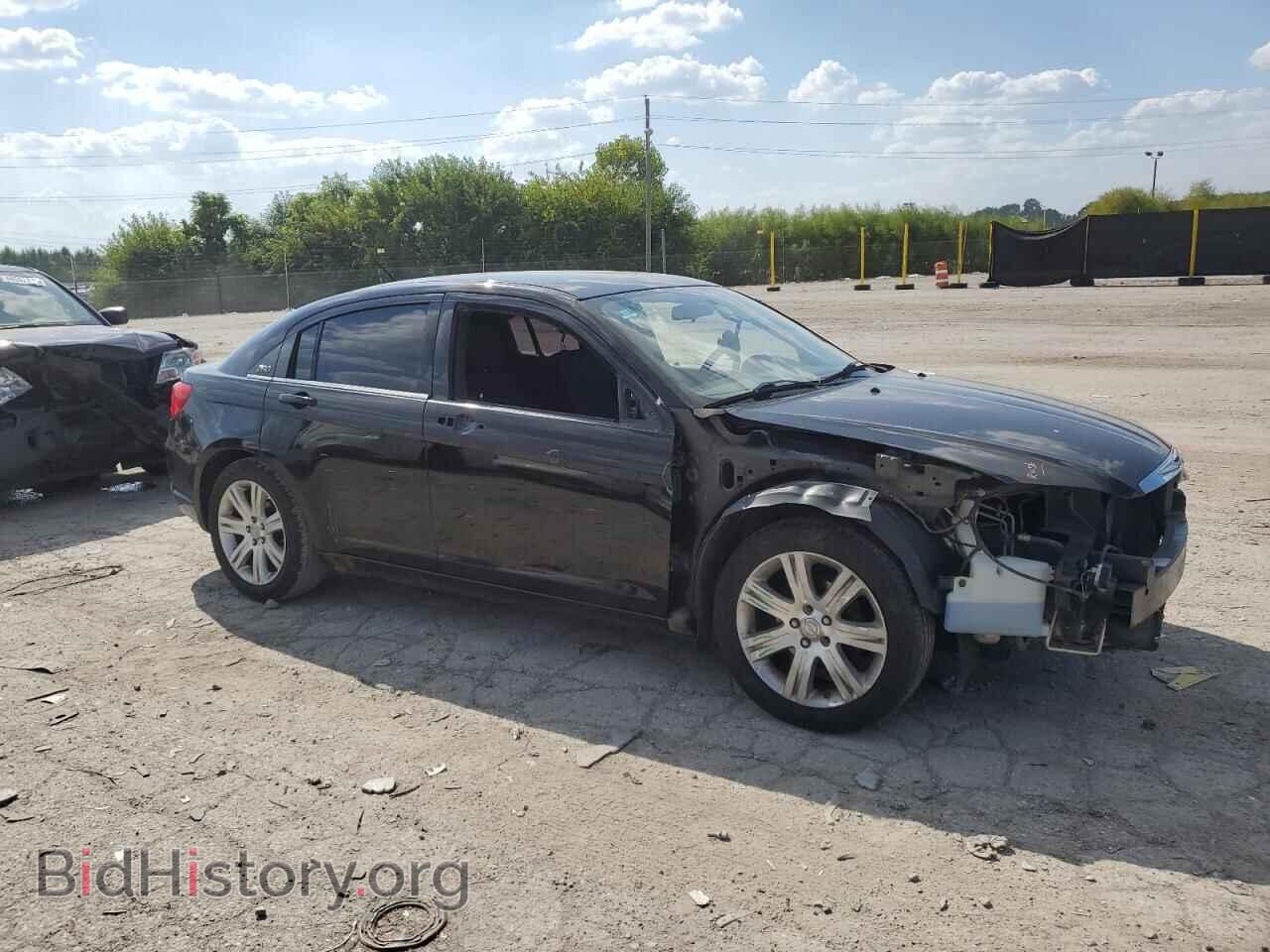 2013 CHRYSLER 200 - VIN: 1C3CCBAB4DN704537 - Photo 4