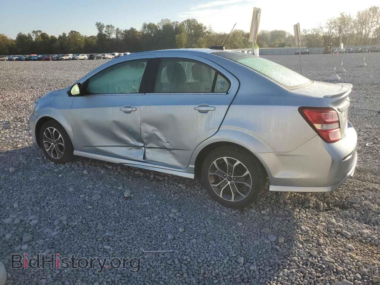 2018 CHEVROLET SONIC - VIN: 1G1JC5SB0J4117832 - Фото 2