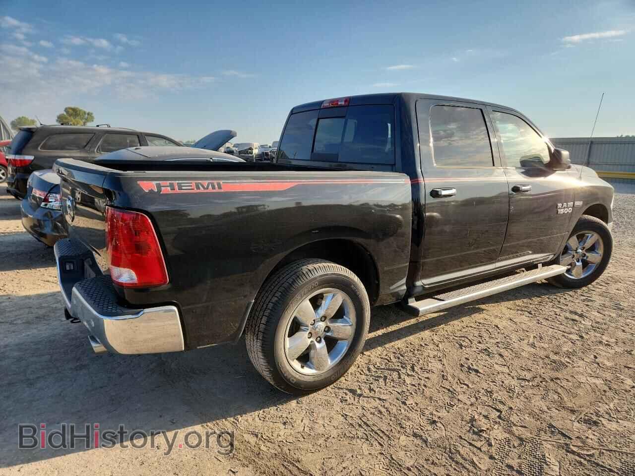2016 RAM 1500 - VIN: 3C6RR6LT7GG321990 - Фото 3