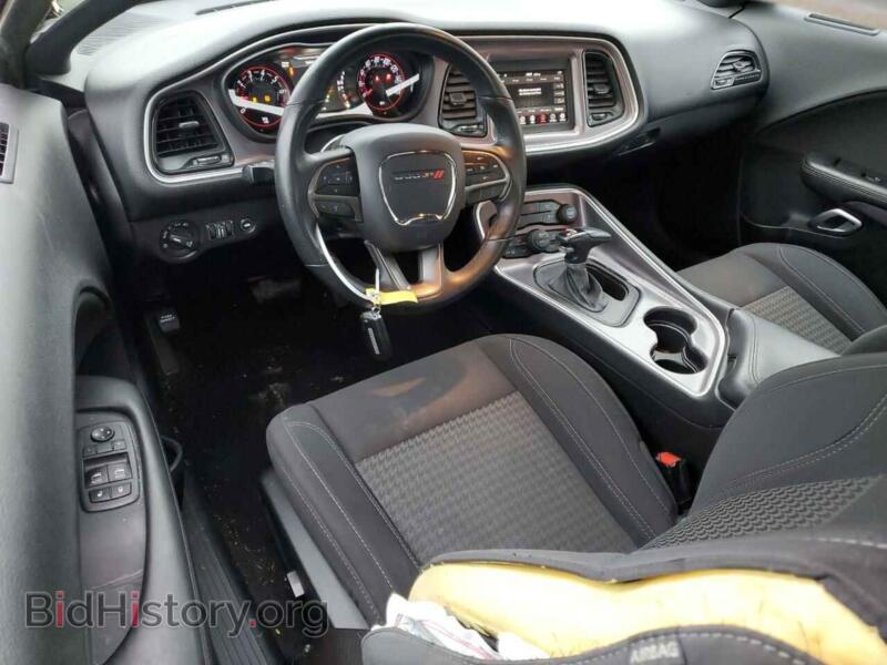 2019 Dodge CHALLENGER (VIN 2C3CDZAG7KH614628) — фото 8 из 14