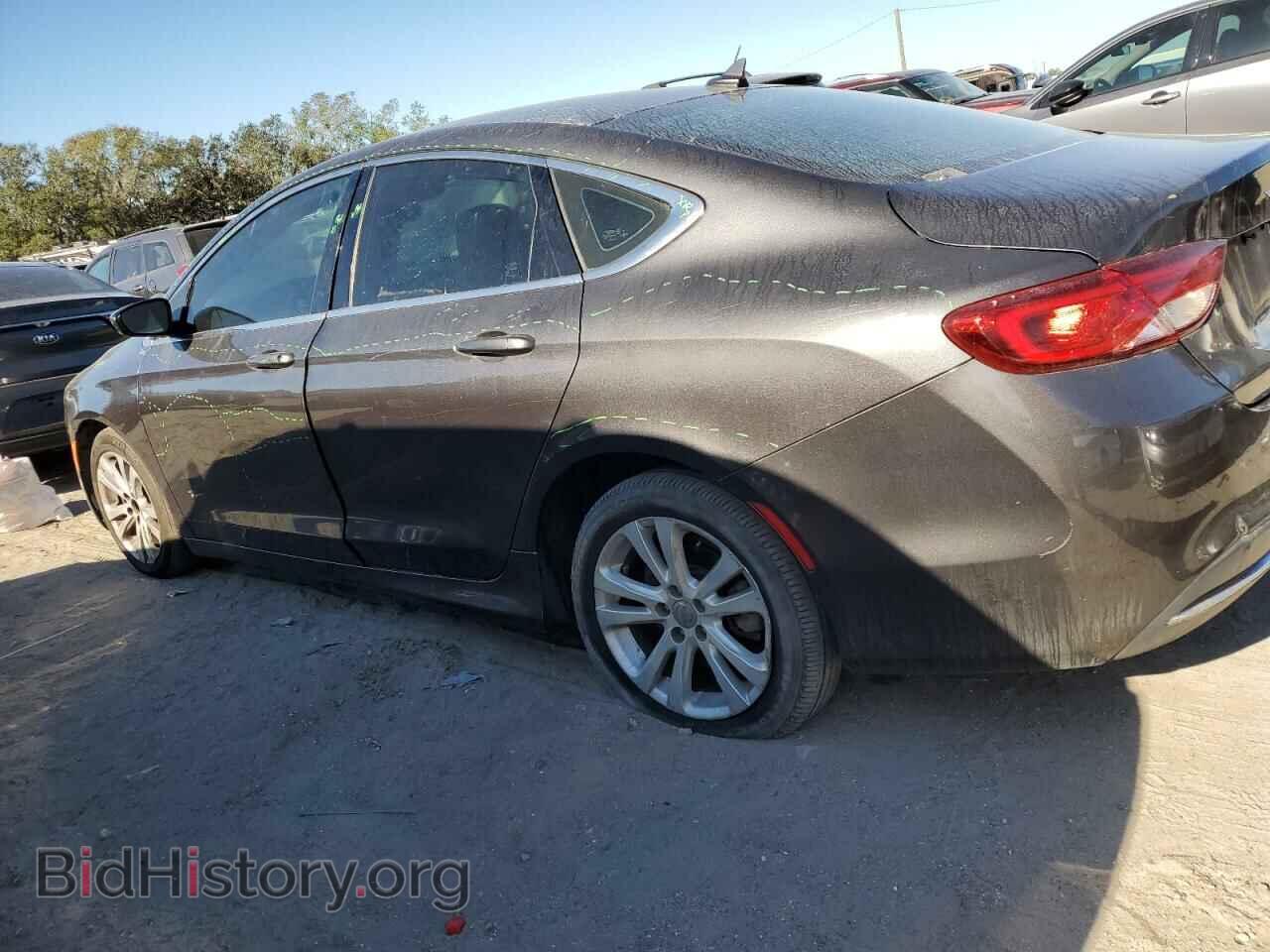 2016 CHRYSLER 200 - VIN: 1C3CCCAB2GN124424 - Фото 2