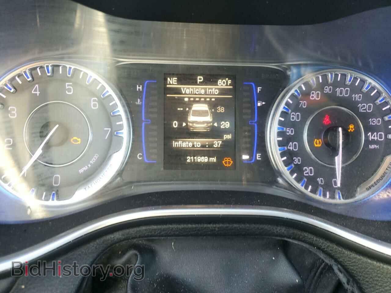 2016 CHRYSLER 200 - VIN: 1C3CCCAB2GN124424 - Фото 9