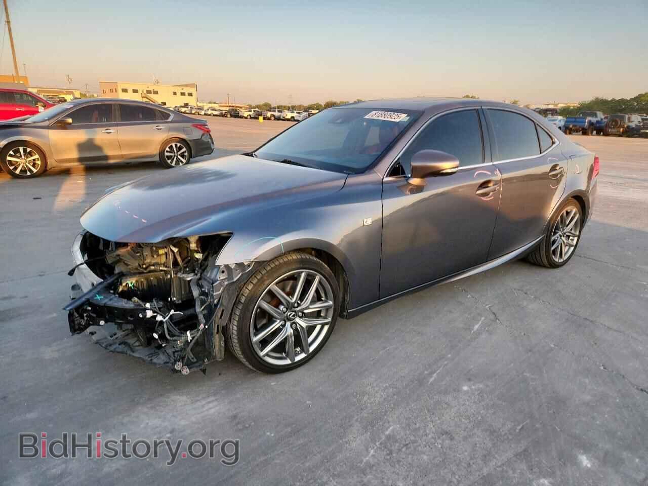 Photo JTHBA1D26H5040538 - LEXUS IS 2017