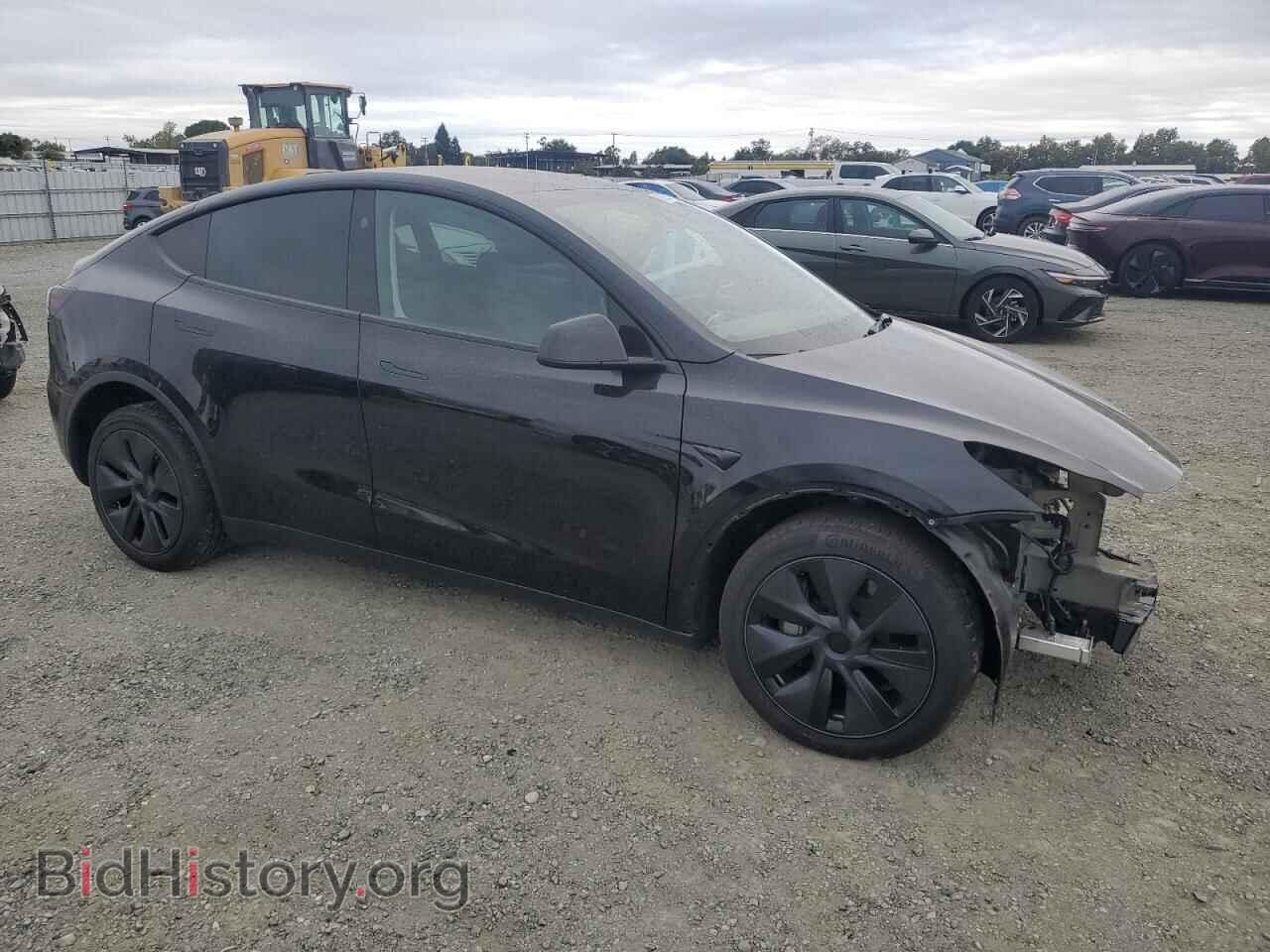 2024 TESLA MODEL Y - VIN: 7SAYGDEE8RF155892 - Фото 4