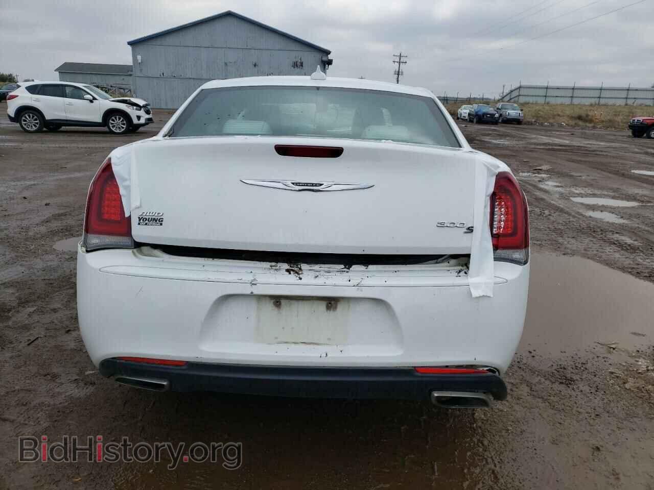 2017 CHRYSLER 300 - VIN: 2C3CCAGG7HH530023 - Photo 6