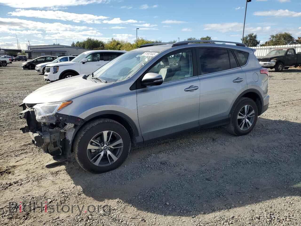 Photo 2T3RFREV5HW658578 - TOYOTA RAV4 2017