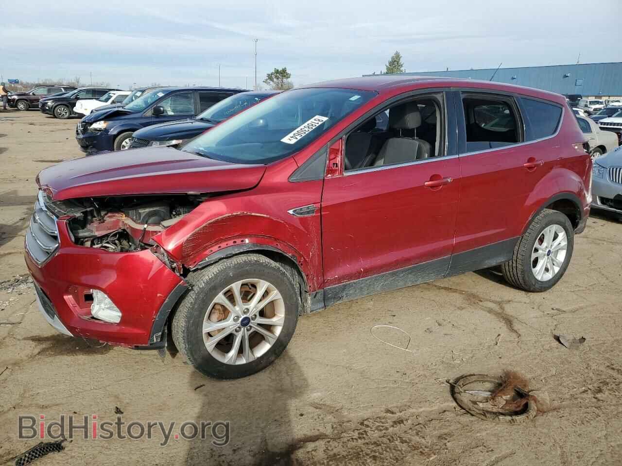 Фотография 1FMCU0GD2HUB00921 - FORD ESCAPE 2017