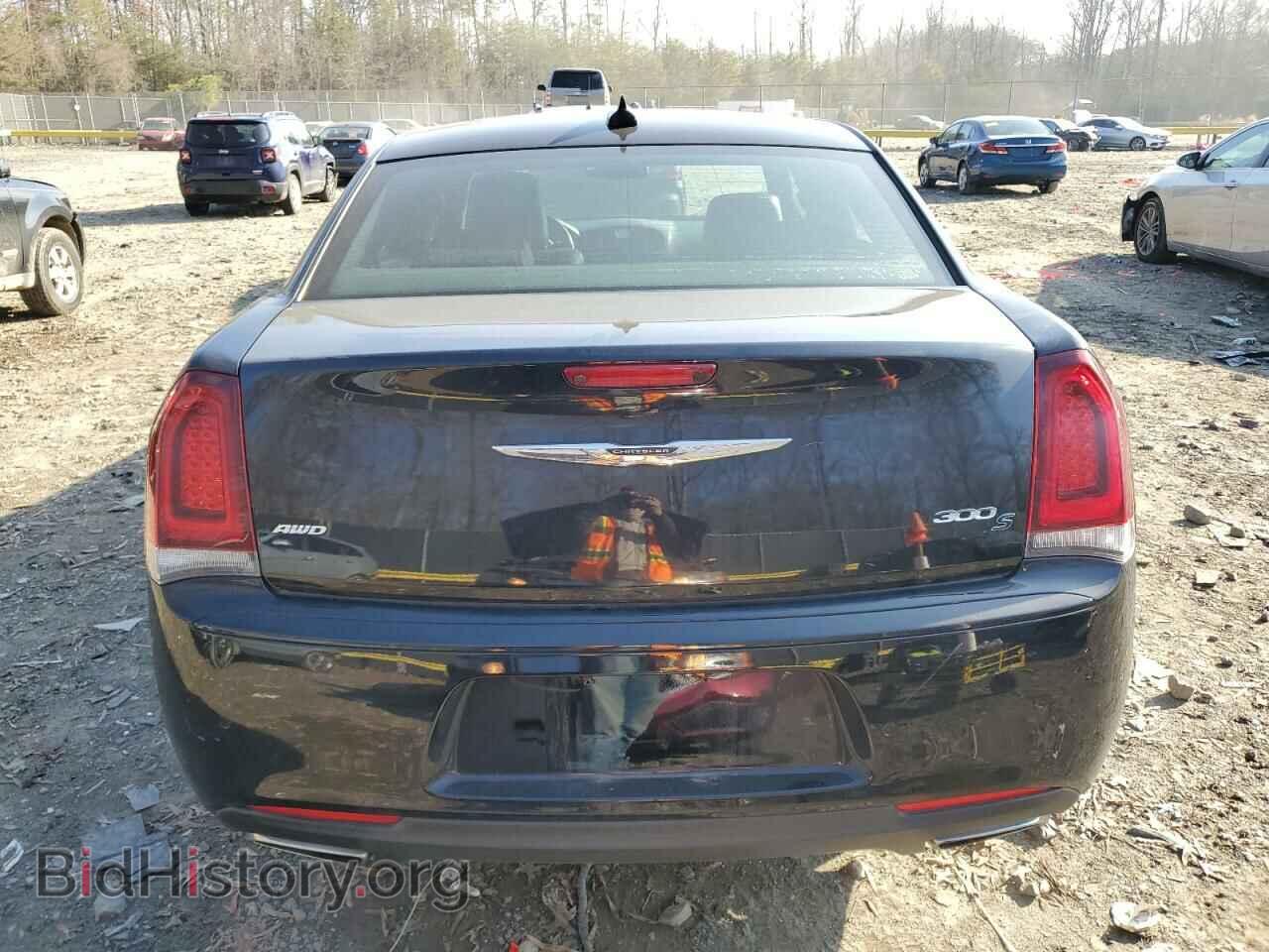 2016 CHRYSLER 300 - VIN: 2C3CCAGG3GH304706 - Фото 6