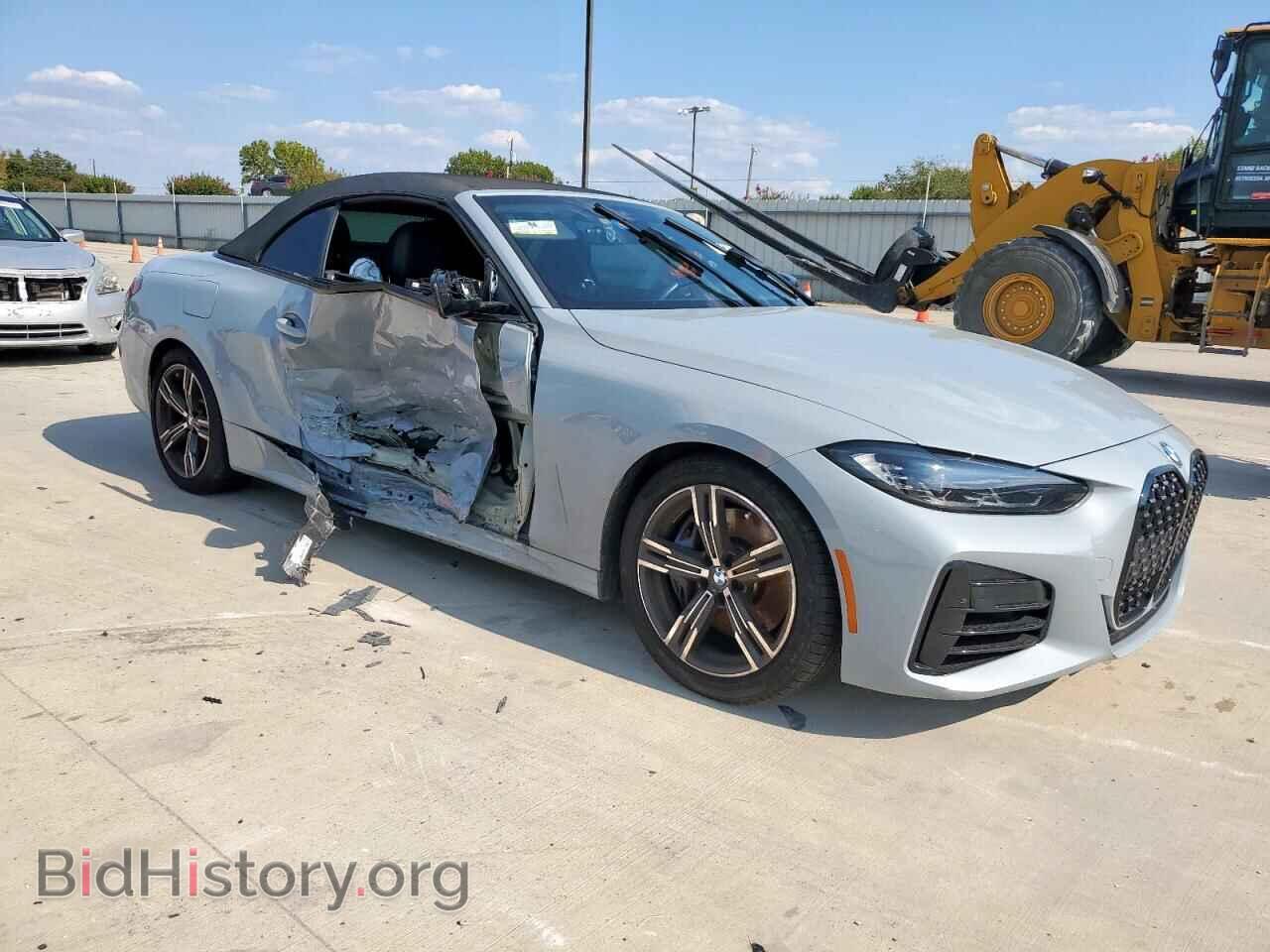 2022 BMW M4 - VIN: WBA53AT01NCJ16700 - Фото 4