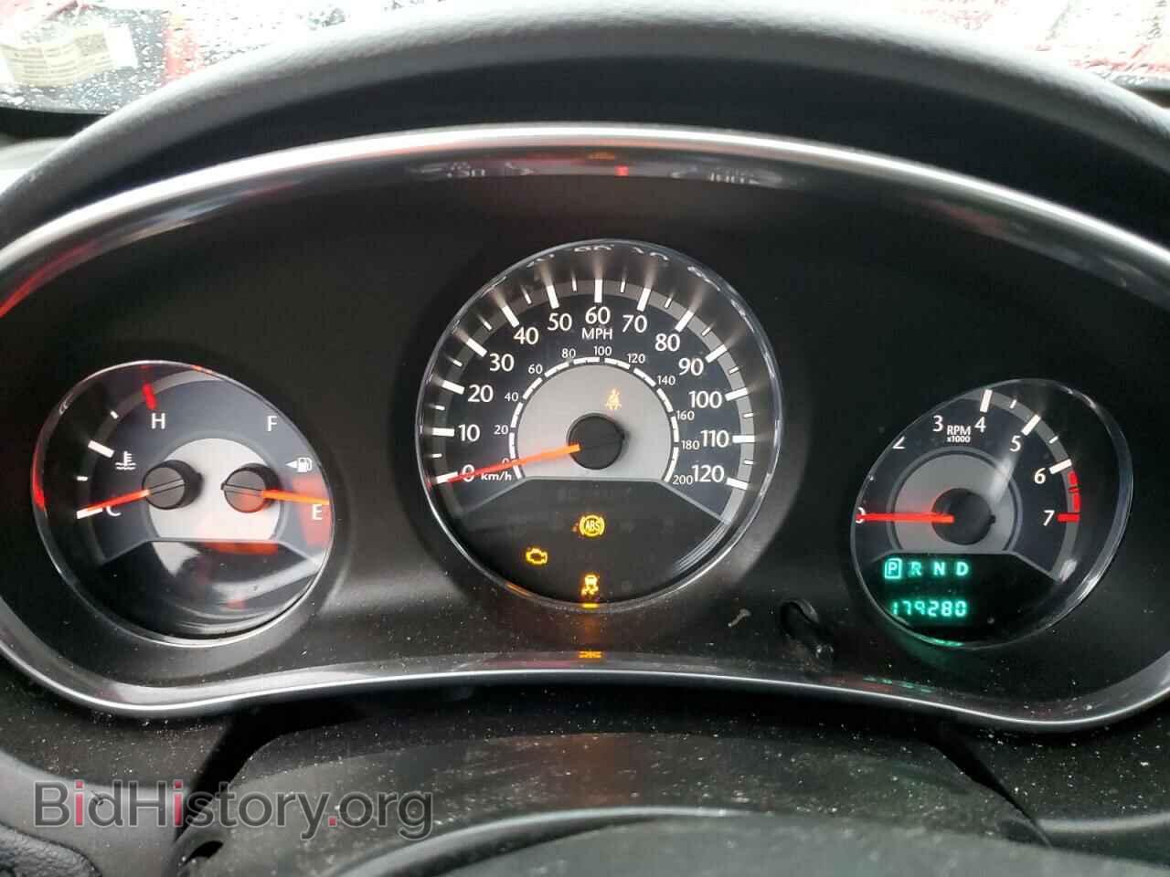 2012 CHRYSLER 200 - VIN: 1C3CCBAB8CN134704 - Фото 9