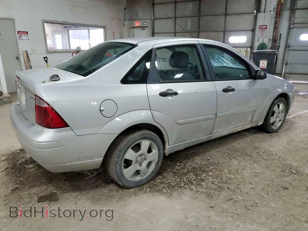 2006 FORD FOCUS - VIN: 1FAHP34N26W149656 - Фото 3