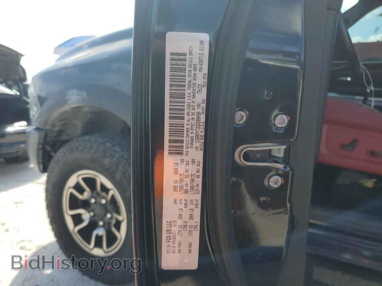 2016 RAM 1500 - VIN: 1C6RR7YT2GS289490 - Фото 13