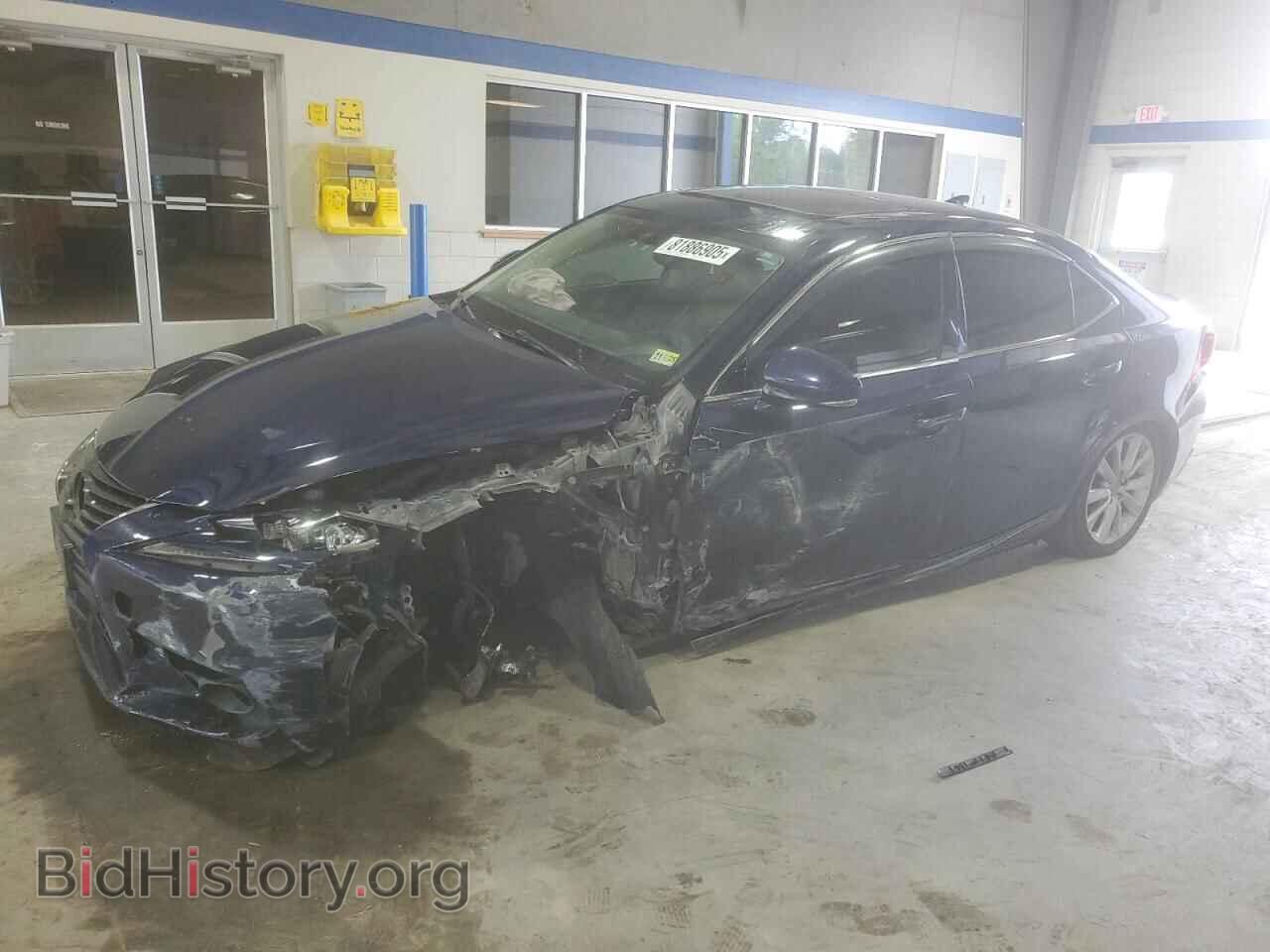 Фотография JTHCF1D23F5028592 - LEXUS IS 2015