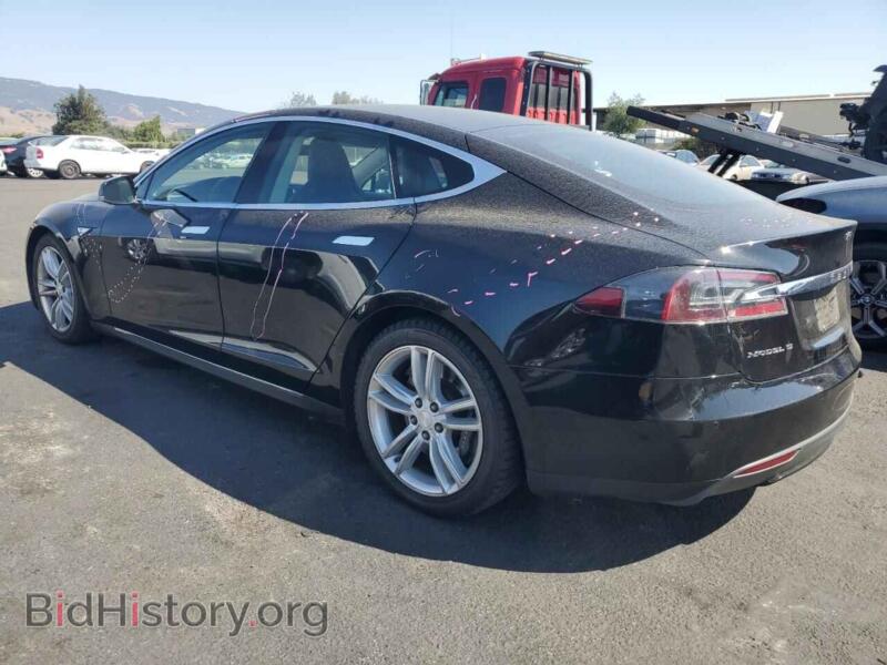 2016 Tesla MODEL S (VIN 5YJSA1E26GF130270) — фото 2 из 12