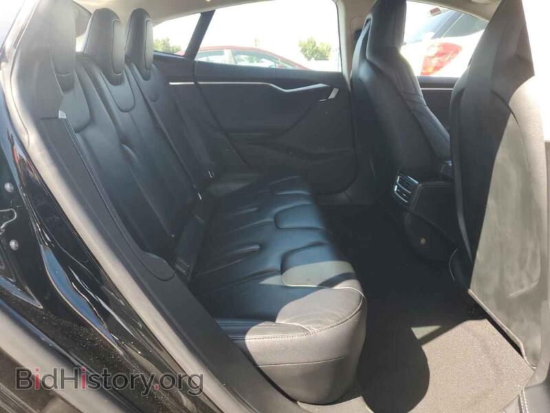 2016 Tesla MODEL S (VIN 5YJSA1E26GF130270) — фото 10 из 12