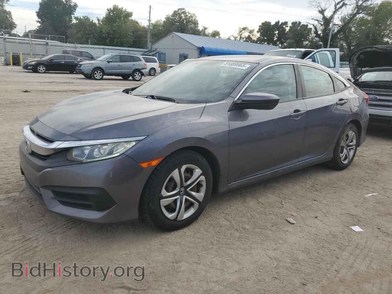 Photo 19XFC2F5XJE038408 - HONDA CIVIC 2018